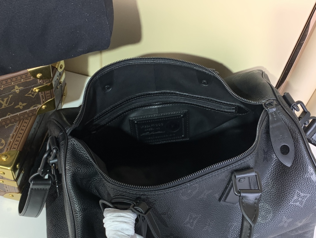 【SPEEDY BANDOULIÈRE40手袋】M13905黑色本款Speedy Bandoulière