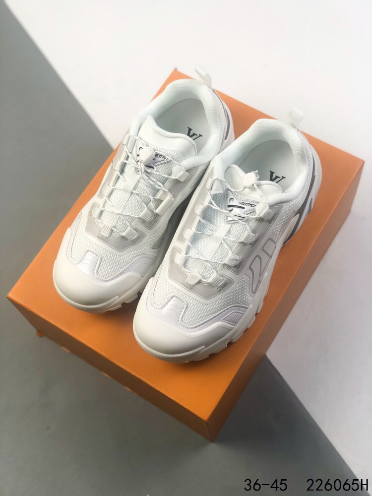 Louis Vuitton Runner Tatic Sneakers Gray Mesh Lace-up Athletic Shoes 5 i1746885732 7011 3