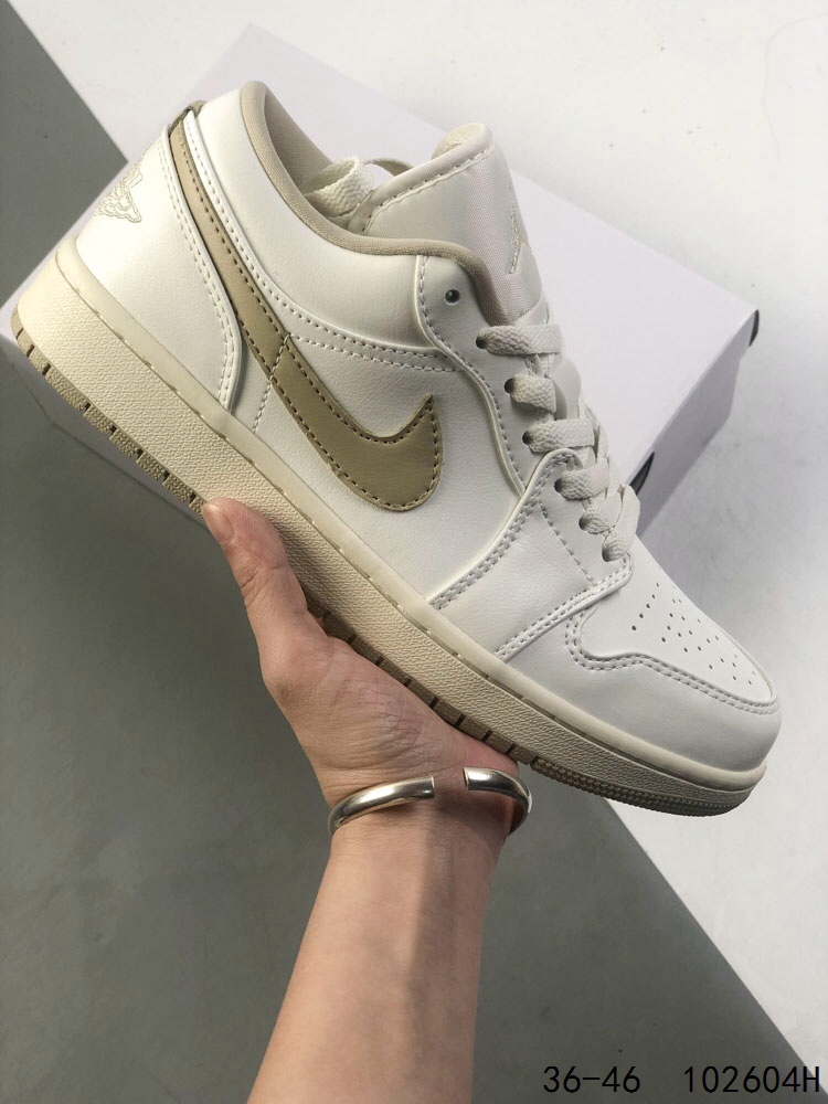Air Jordan 1 Low WH: Retro Style Meets Modern Comfort in a Classic Sneaker 7 i1746889219 5683 5