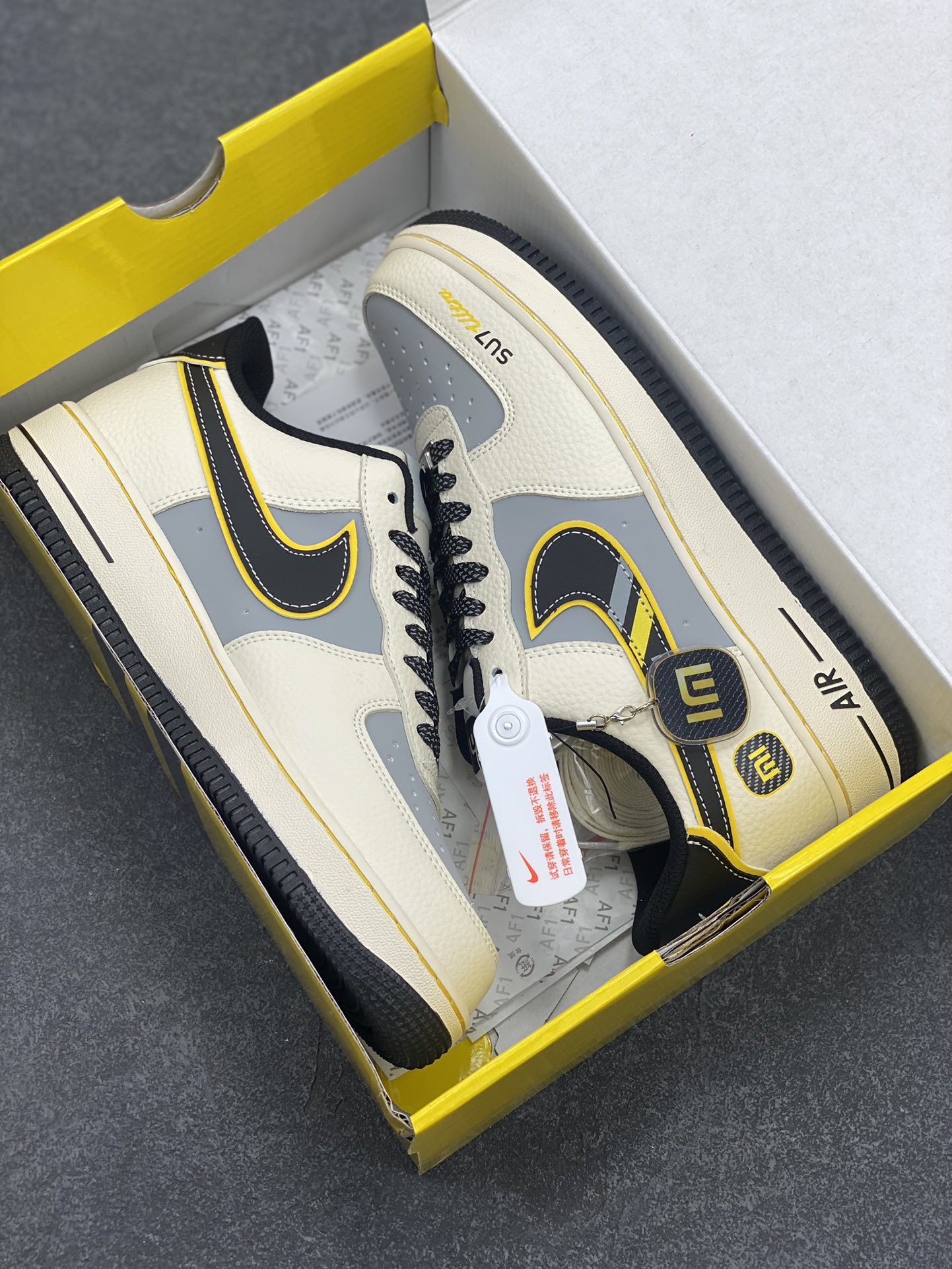Nike Air Force 1 '07 Low "Xiaomi SU7 Ultra" Sneakers - Limited Edition 10 i1746889640 6349 8