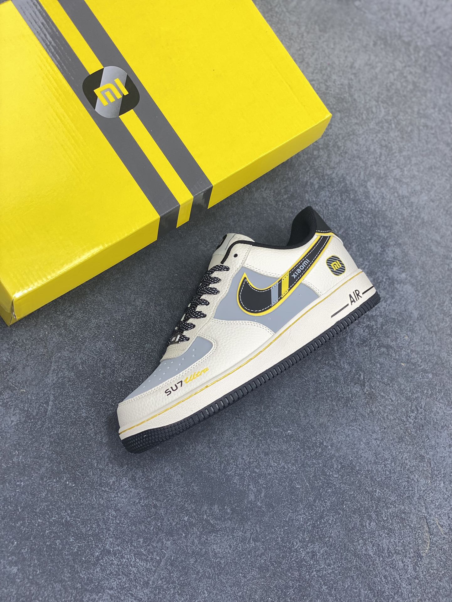 Nike Air Force 1 '07 Low "Xiaomi SU7 Ultra" Sneakers - Limited Edition 8 i1746889640 762 6
