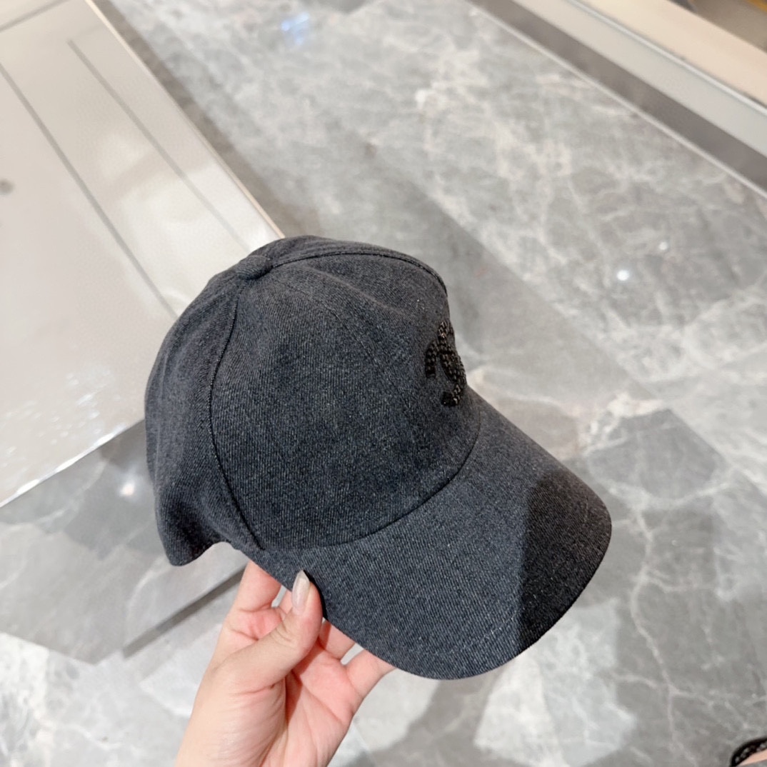香奈儿CHANEL 新品棒球帽，小香经典简约，时尚休闲设计