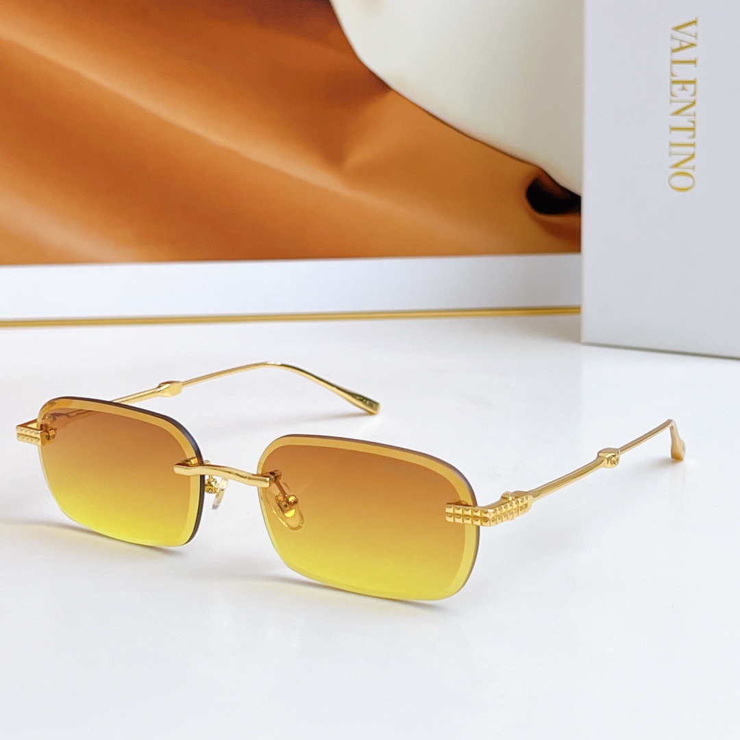  VALENTLNO
MOD：VLX-135
Size：60口18 145
🔝🔝