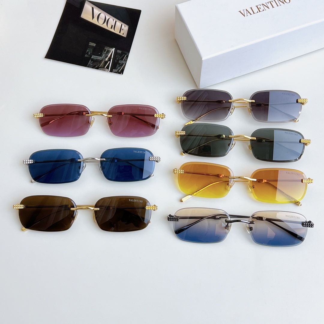  VALENTLNO
MOD：VLX-135
Size：60口18 145
🔝🔝