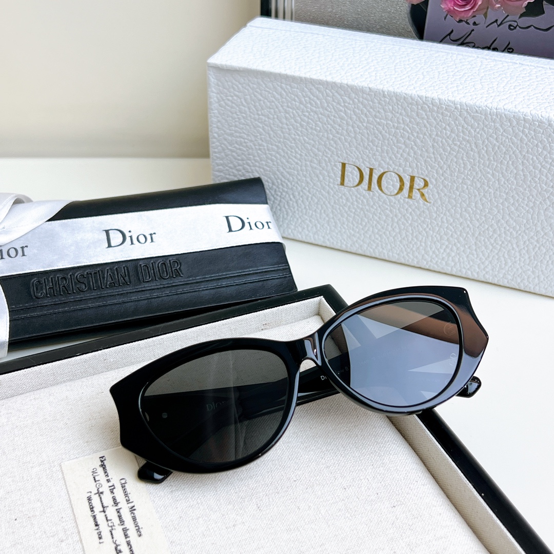 DIO* Nuevo producto Modelo DiorGlowB1F Tamaño:54口14-140