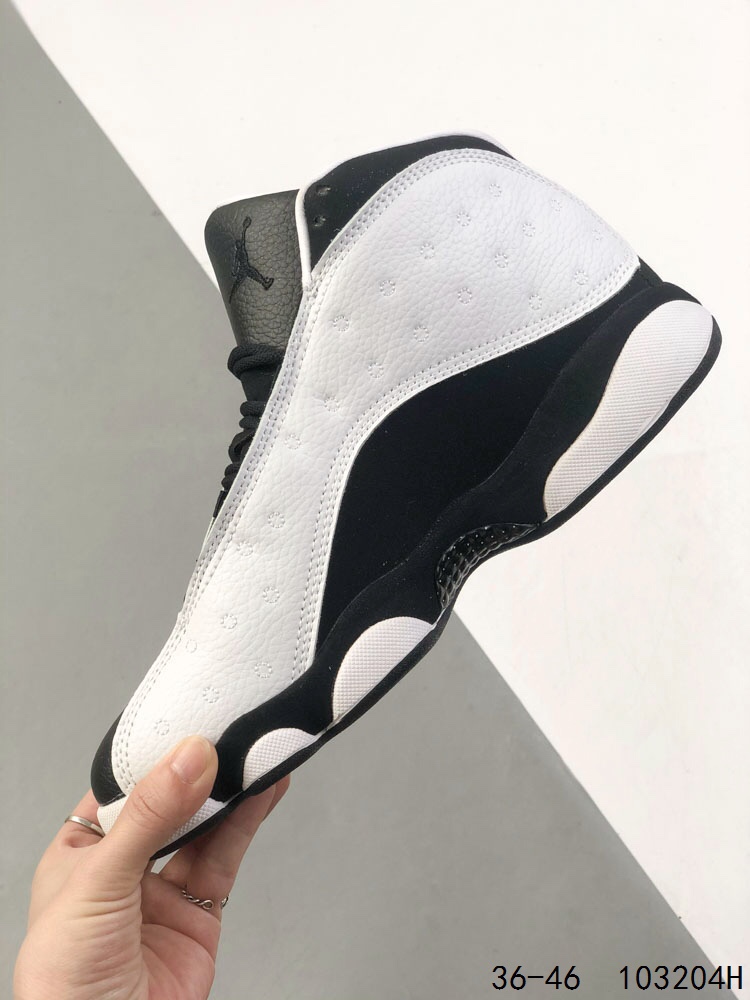 Air Jordan 13 Retro: Classic Style, Modern Comfort in Black and White 4 i1746952215 1083 2