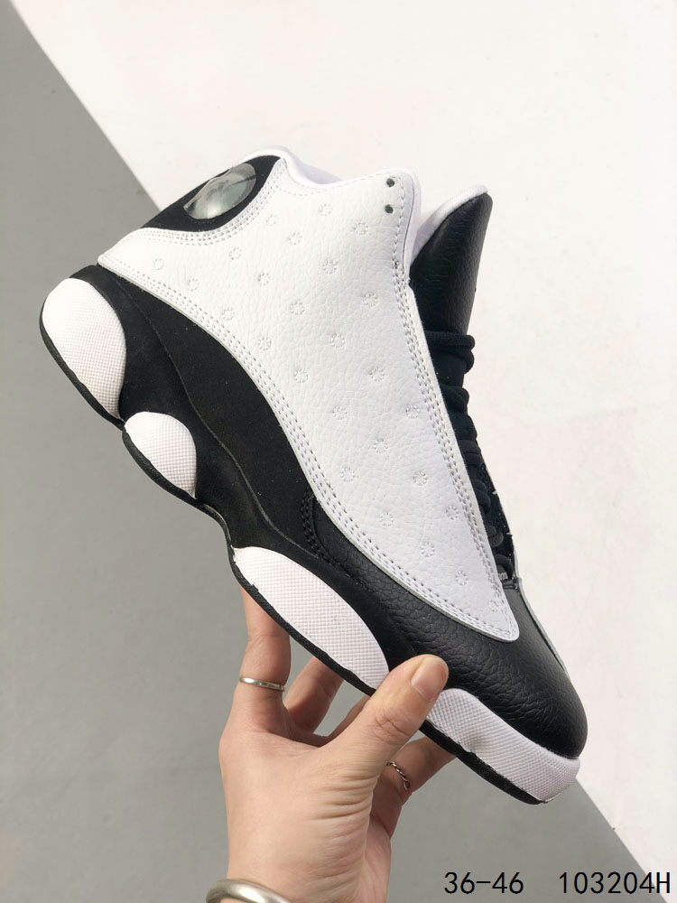 Air Jordan 13 Retro: Classic Style, Modern Comfort in Black and White 5 i1746952215 7339 3