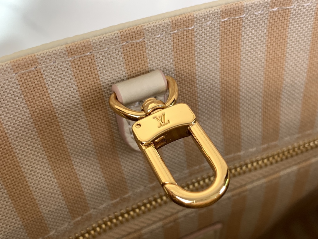 Louis Vuitton Monogram Empreinte 手袋lv,包 7