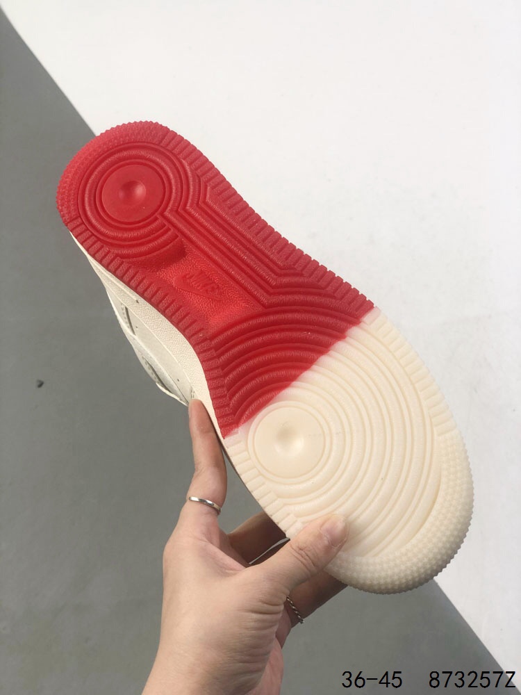 Nike Air Force 1 Low x Supreme Collaboration Sneakers - Limited Edition 6 i1746972794 2530 4