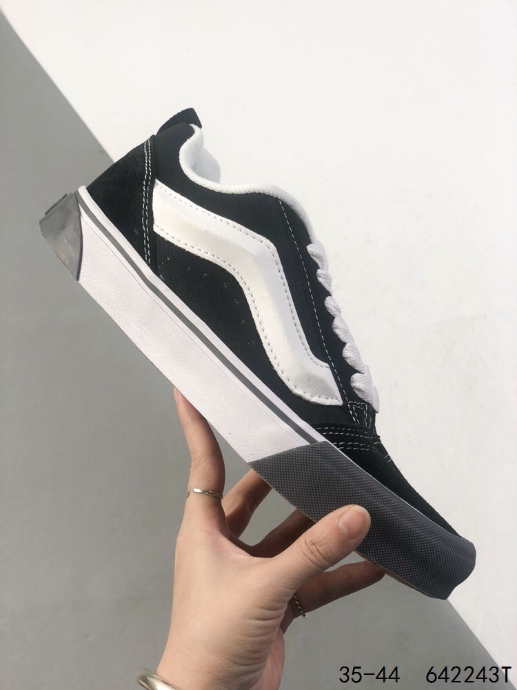 Vans Old Skool Classic Black White Canvas Low-Top Unisex Skate Shoes 5 i1746978686 8600 3
