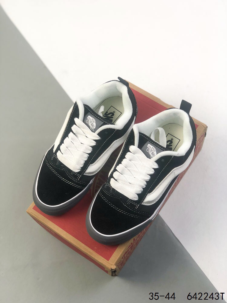 Vans Old Skool Classic Black White Canvas Low-Top Unisex Skate Shoes 3 i1746978686 9375 1