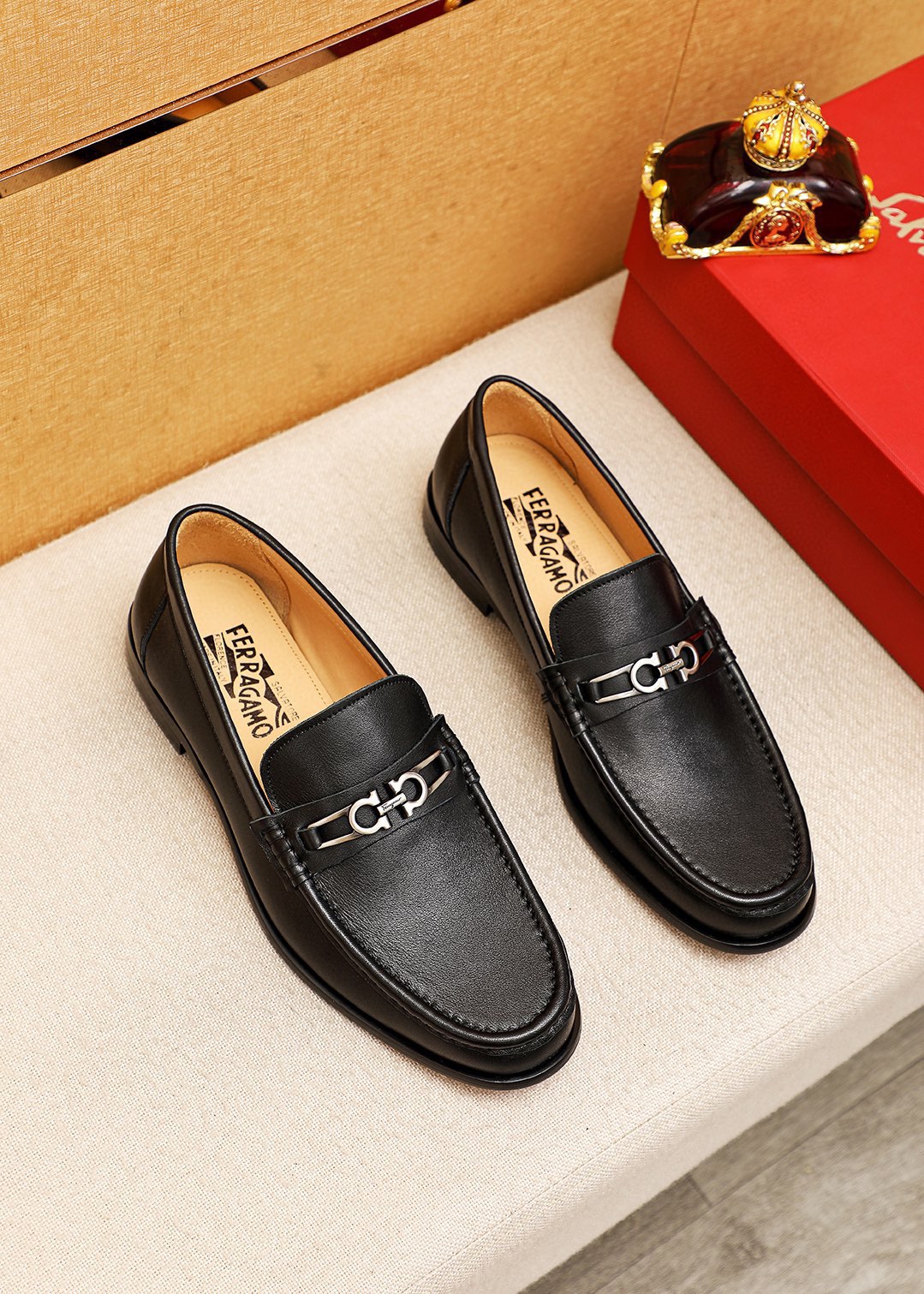 NO:284384,Product trademark Ferragamo 