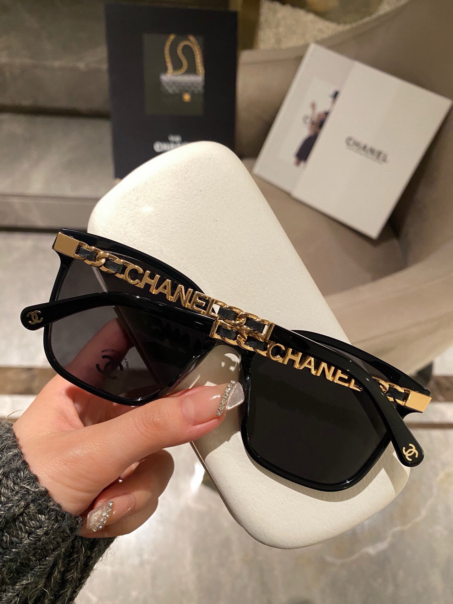 CHANEL 0778 首批品质非市面抄货
独家编码识别～小脸bb🉑️直接入
佩戴舒适感绝不怕掉 细节品质看得见！
🔝🔝1408160