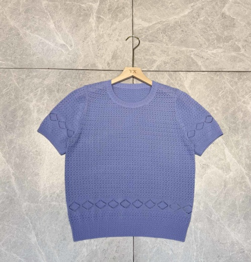 Elegant Knitted Top - Lightweight, Breathable, and Stylish Summer Essential 1 Elegant Knitted Top - Lightweight, Breathable, and Stylish Summer Essential