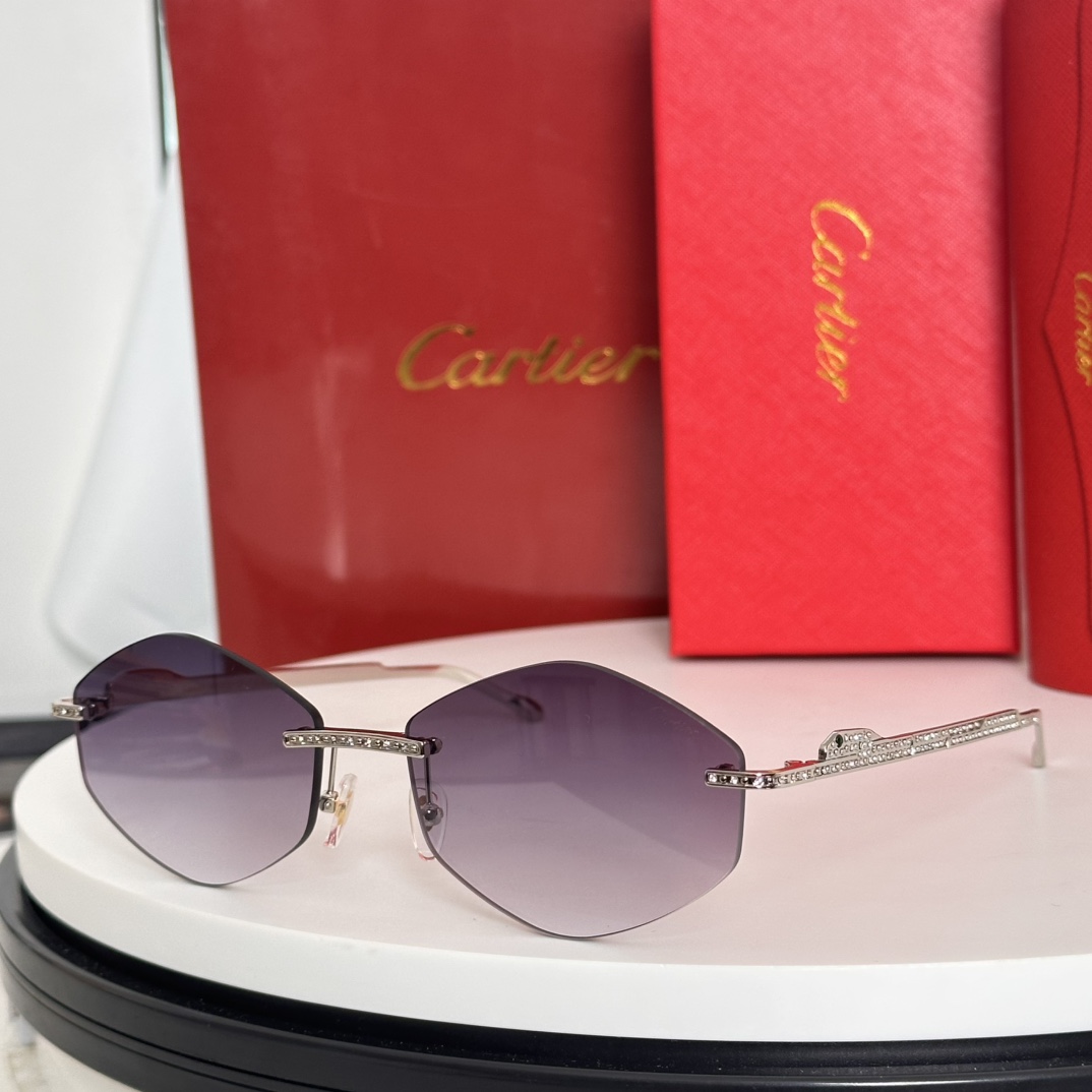  ‼️Cartier
MOD：CT0487S
Size：61口18-140
❤️❤️❤️