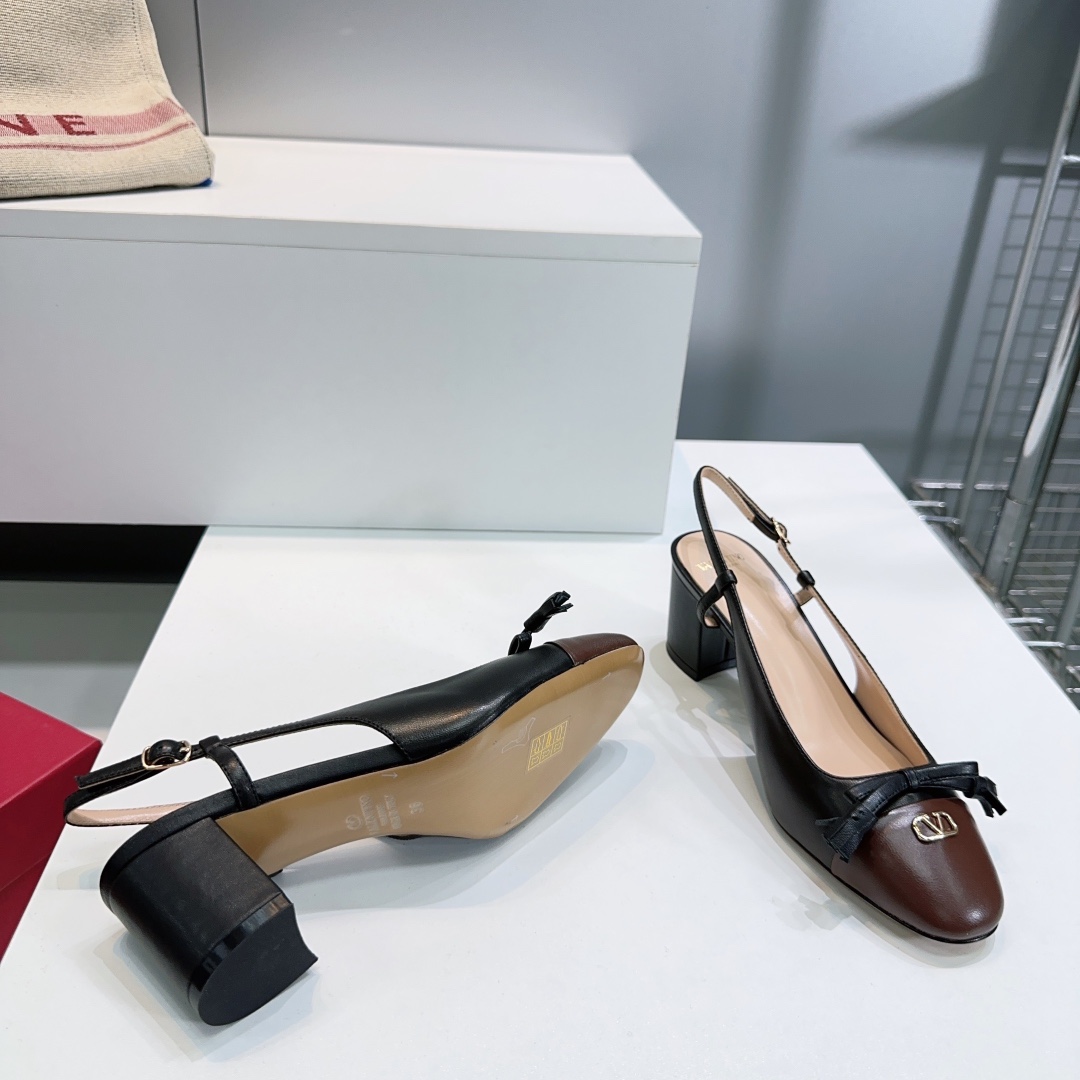 Valentino’s High-Quality Butterfly Shoes for Spring/Summer 2025: Top-Level Italian Craftsmanship. - 图片 6