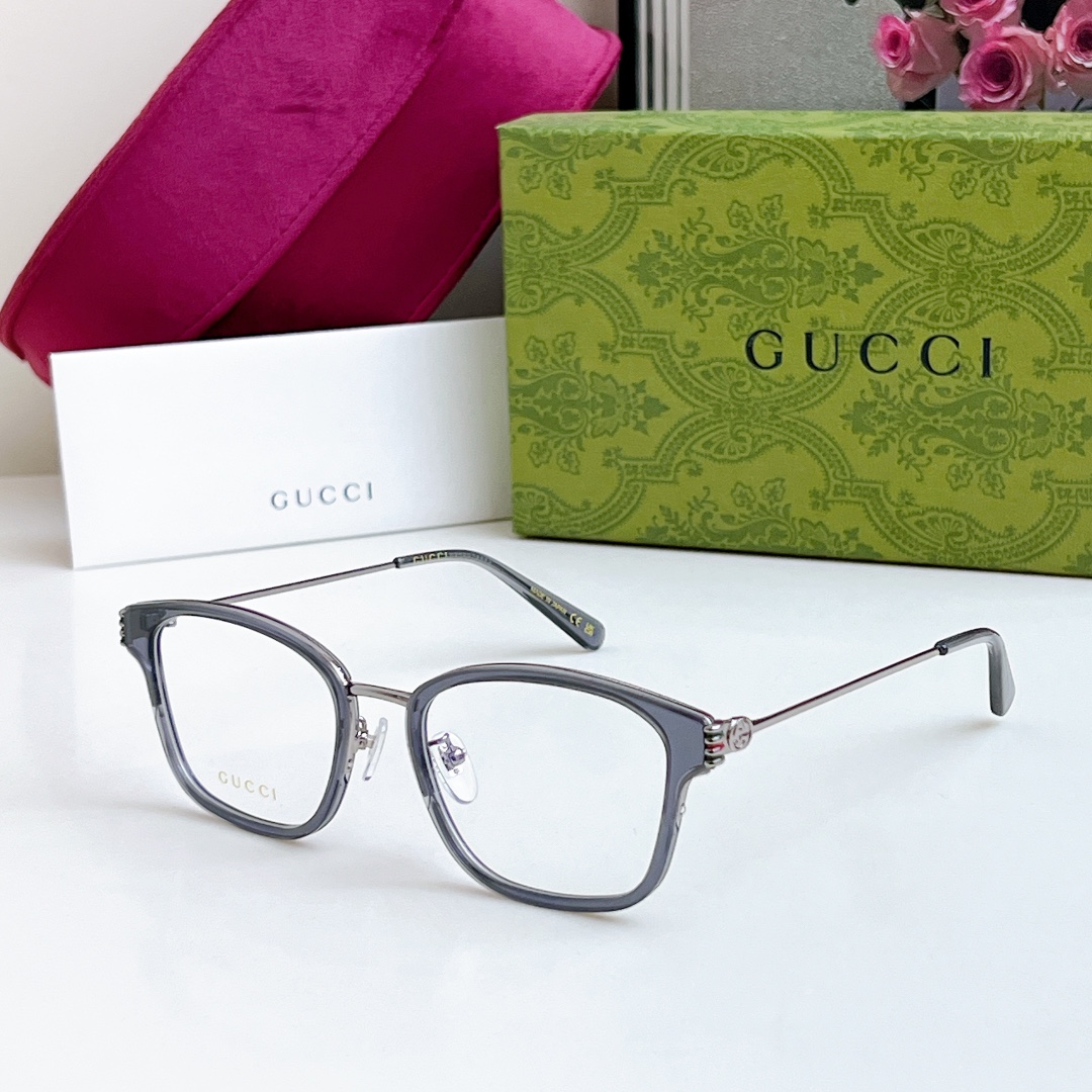  GUCC* 新品
MOD：GG1886OA 
SIZE：53口20-145
原版高品质
配光百搭镜框
