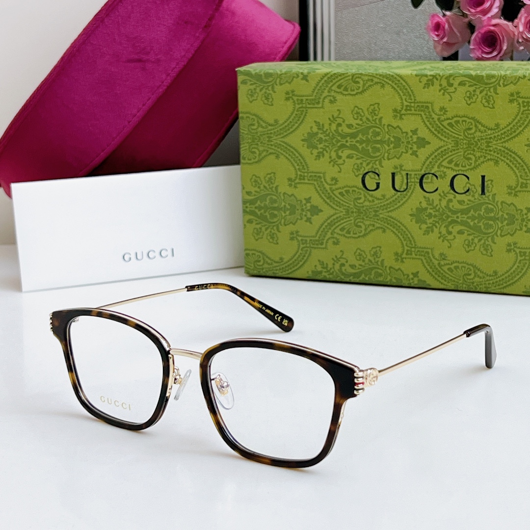  GUCC* 新品
MOD：GG1886OA 
SIZE：53口20-145
原版高品质
配光百搭镜框
