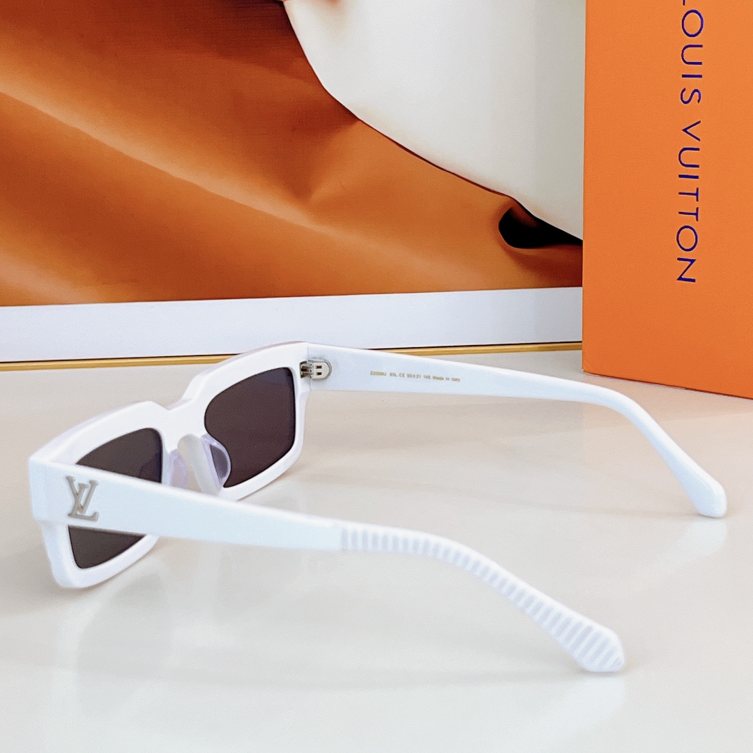  LOUIS VUITTO*
MOD：Z2510U
Size：55口21 145
🔝🔝