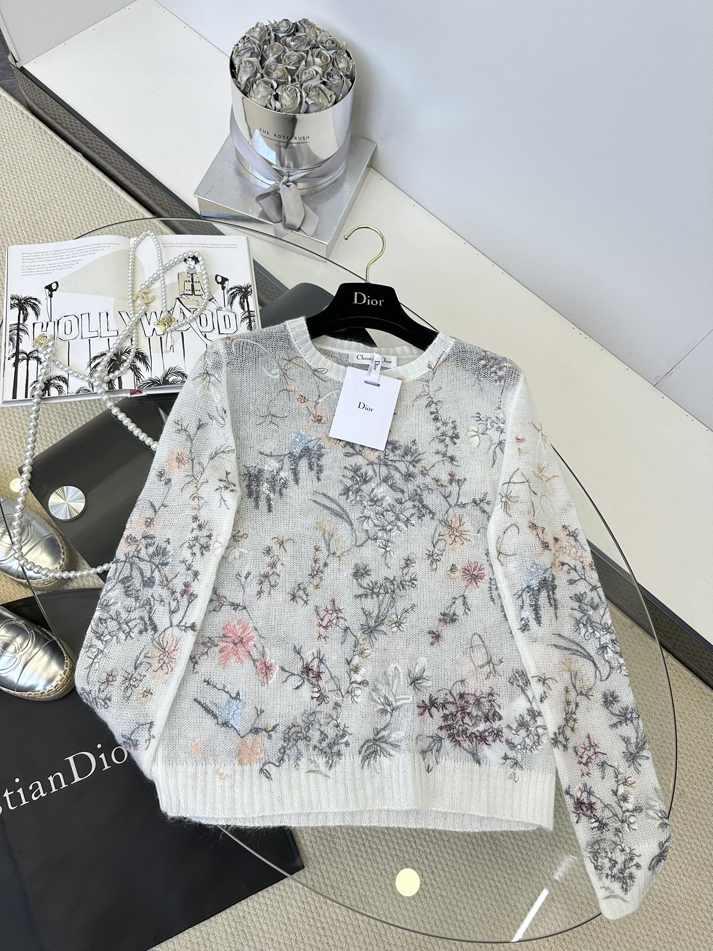 Dior Embroidered Wool-Blend Sweater: A Luxurious Floral Knit Top 1 i1747072624 597 0