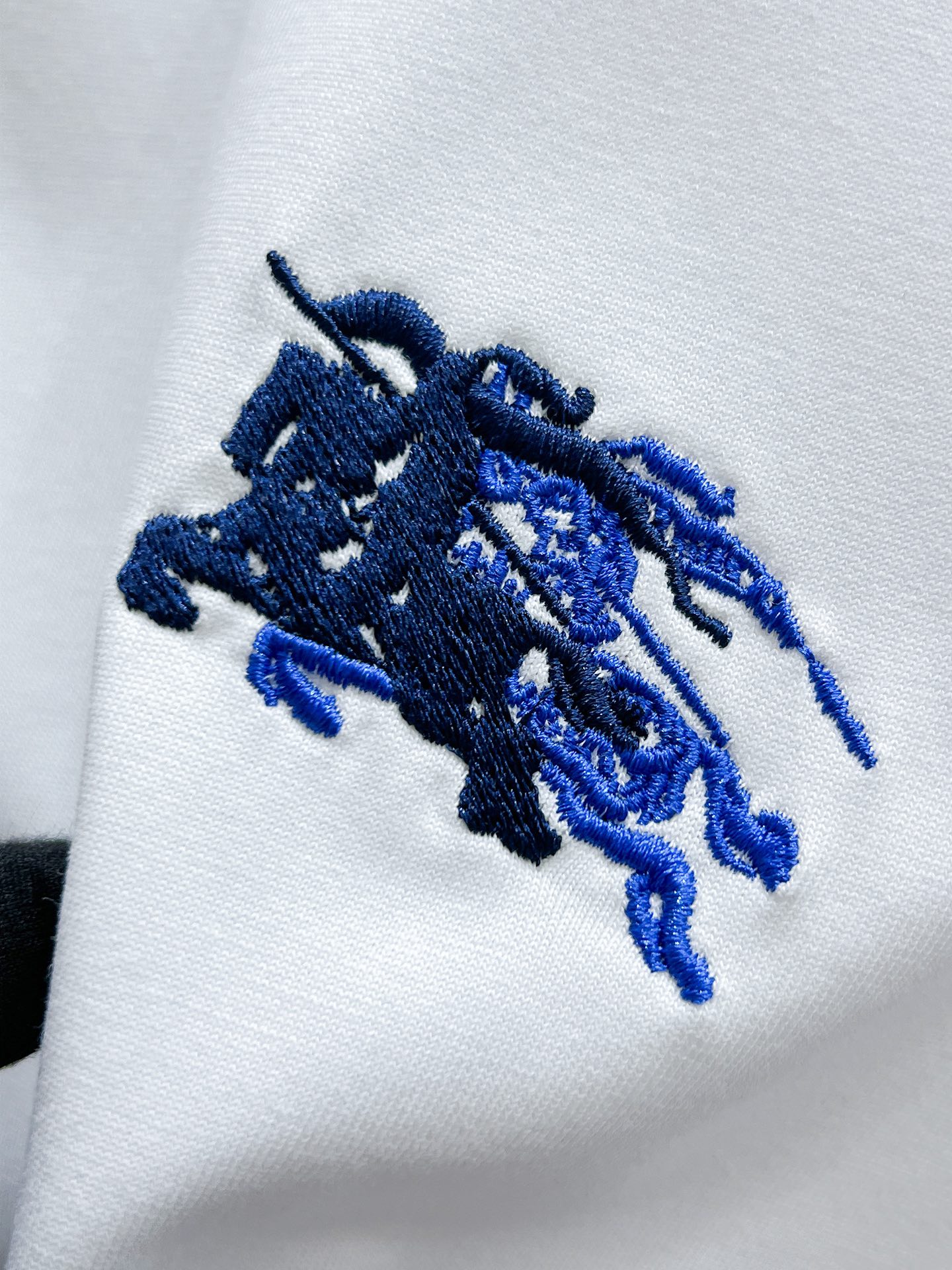 Burberry  T恤服装,burberry 6