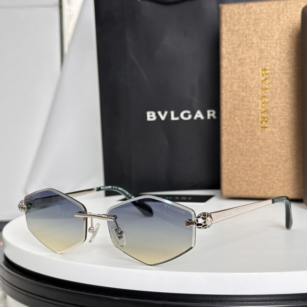  ‼️BVLGARI
MOD：BV40076I
Size：57口15-140