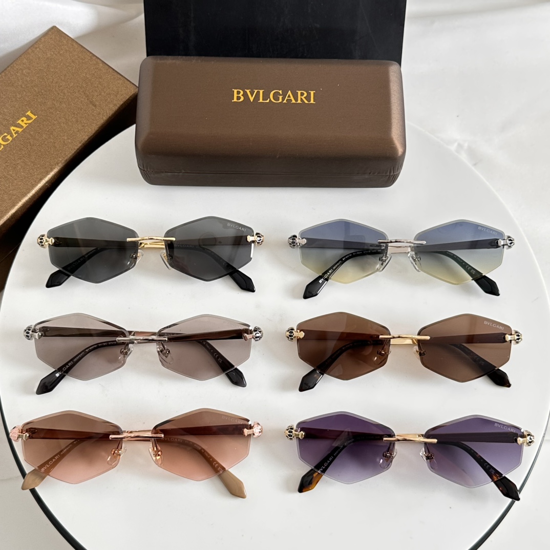  ‼️BVLGARI
MOD：BV40076I
Size：57口15-140