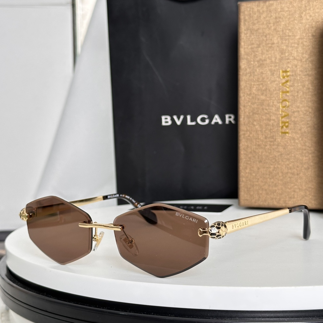  ‼️BVLGARI
MOD：BV40076I
Size：57口15-140