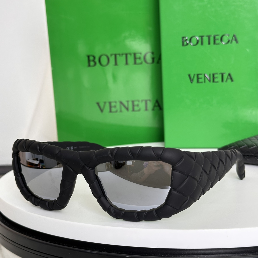  ‼️💫✨宝缇*嘉 BOTTE*GA VENETA✨💫ModelBV1303S🎗✨尺寸56口19-130