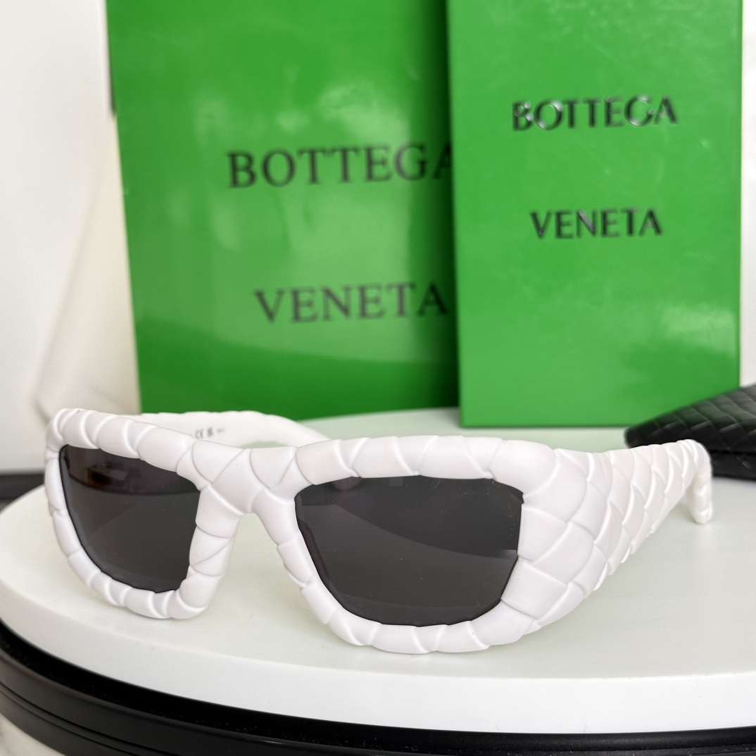  ‼️💫✨宝缇*嘉 BOTTE*GA VENETA✨💫ModelBV1303S🎗✨尺寸56口19-130