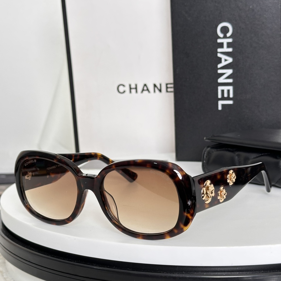  ‼️CHANEL
MODEL：CH5113-A
SIZE：56口16-130
高版本