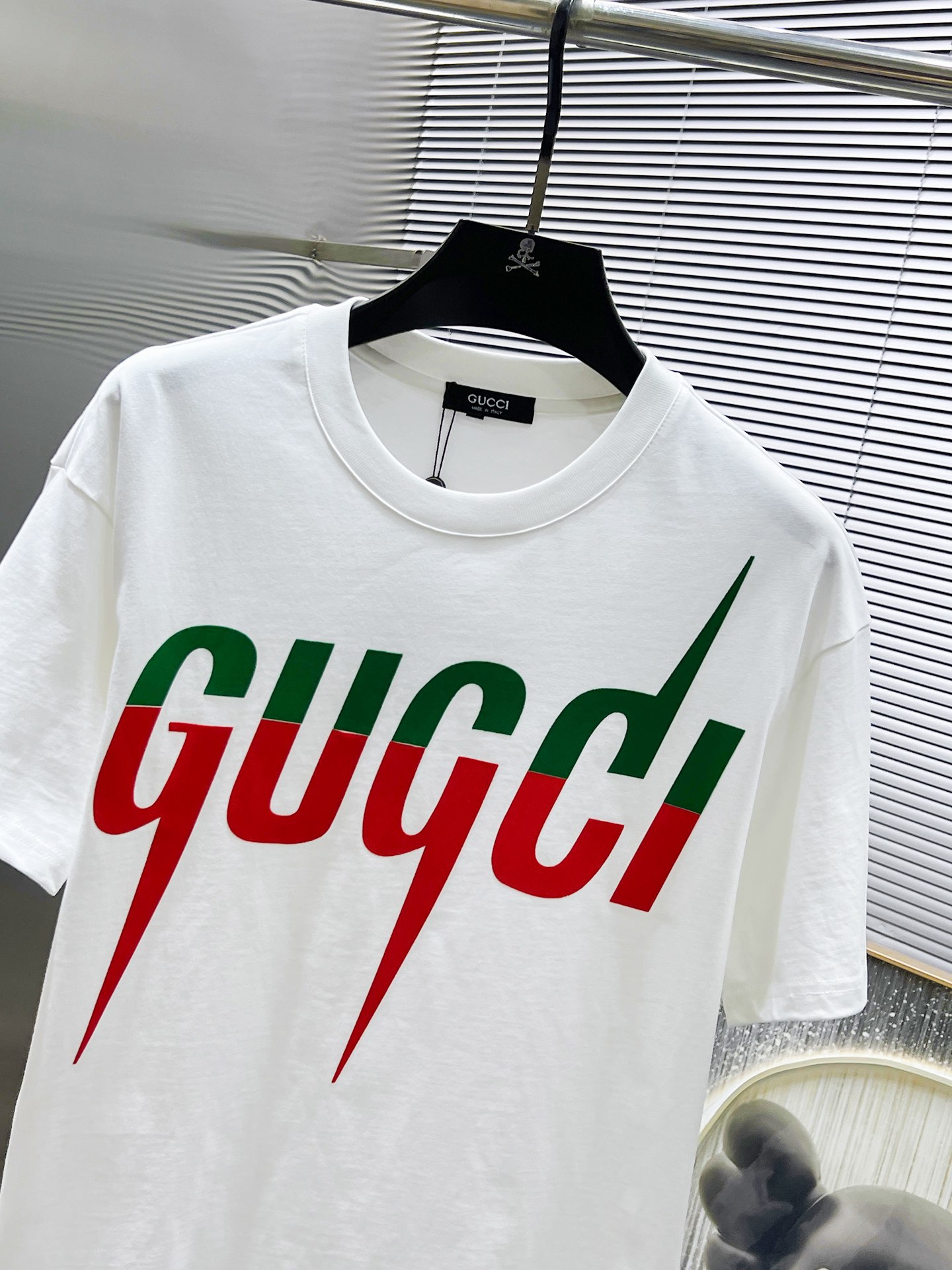 Gucci 2025SS Short Sleeve Shorts Set - High-End, Breathable, and Comfortable 5 i1747143961 787 3