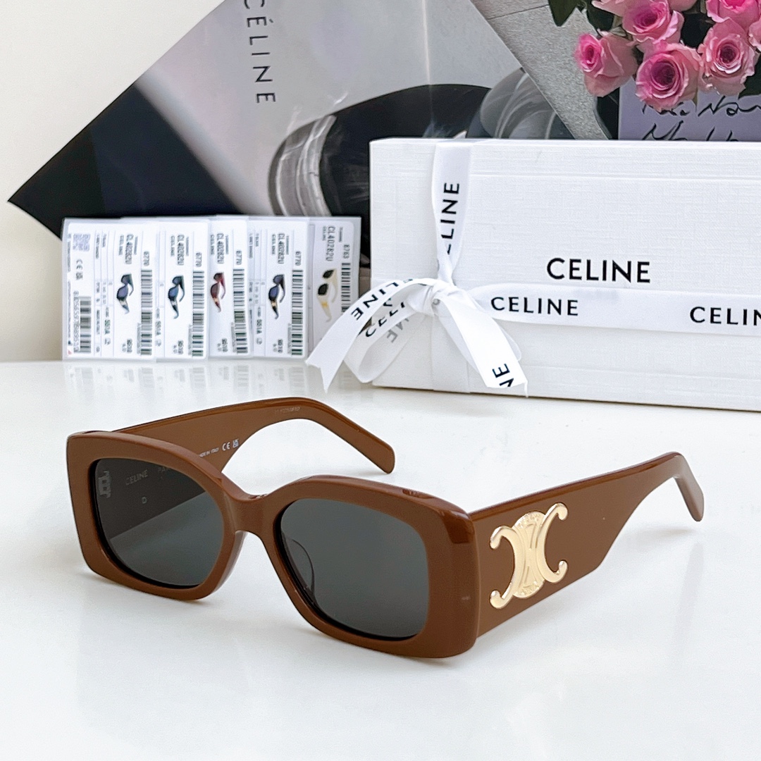  CELINE 高版本出货～
百搭方形超大凯旋门
MOD：CL40282 
SIZE：53口17-145