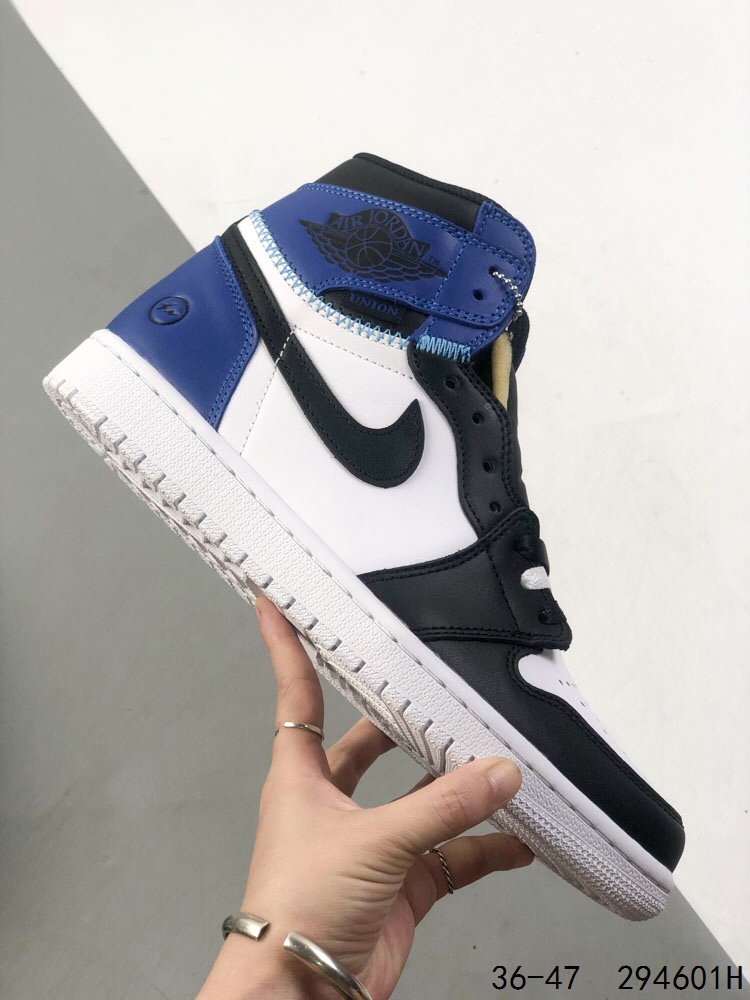 Nike Air Jordan 1 Mid Basketball Shoes - Classic Retro Style, Comfortable Fit 5 i1747154932 3490 3