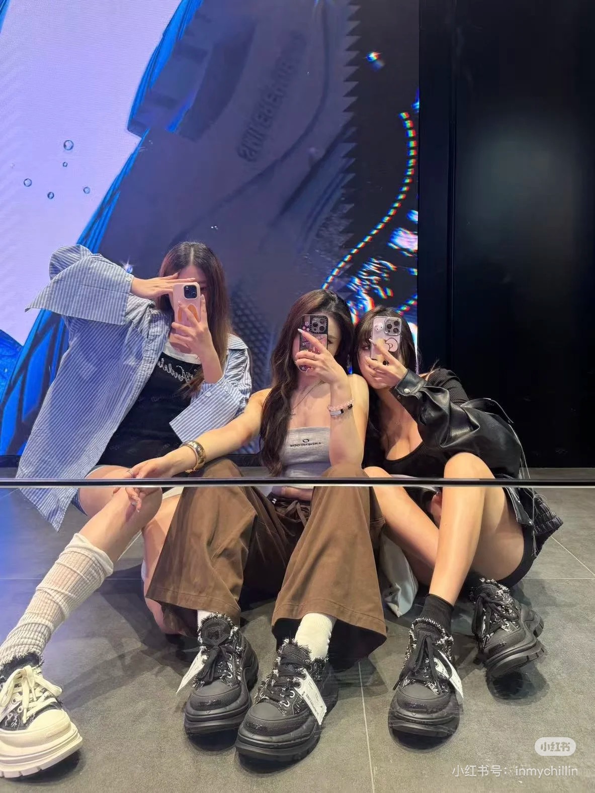 NO:512388,Model foot pictures, casual shoes/sports shoes, sneakers19860909模特上脚图,休闲鞋/运动鞋,sneakers,Women's Shoes