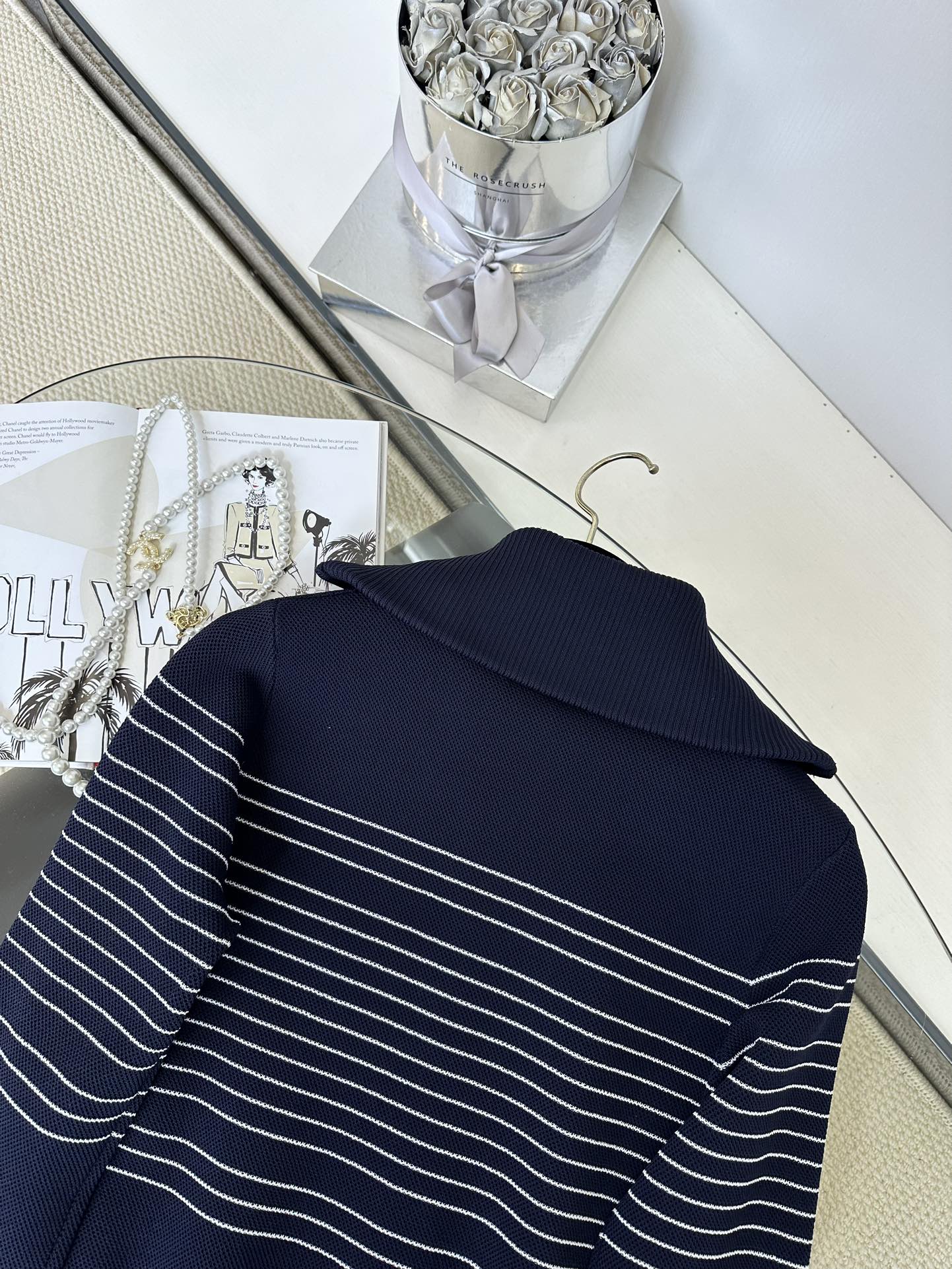 Gucci Women's Navy Blue Zip-Up Jacket & Shorts Set - Sporty Chic Loungewear 7 i1747211076 8028 6