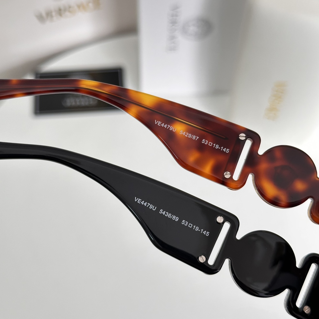  ‼️𝙑𝙀𝙍𝙎𝘼𝘾*范思*新品太阳镜官网同步原版一比一VE4479U，SIZE：53口19-145金灿灿