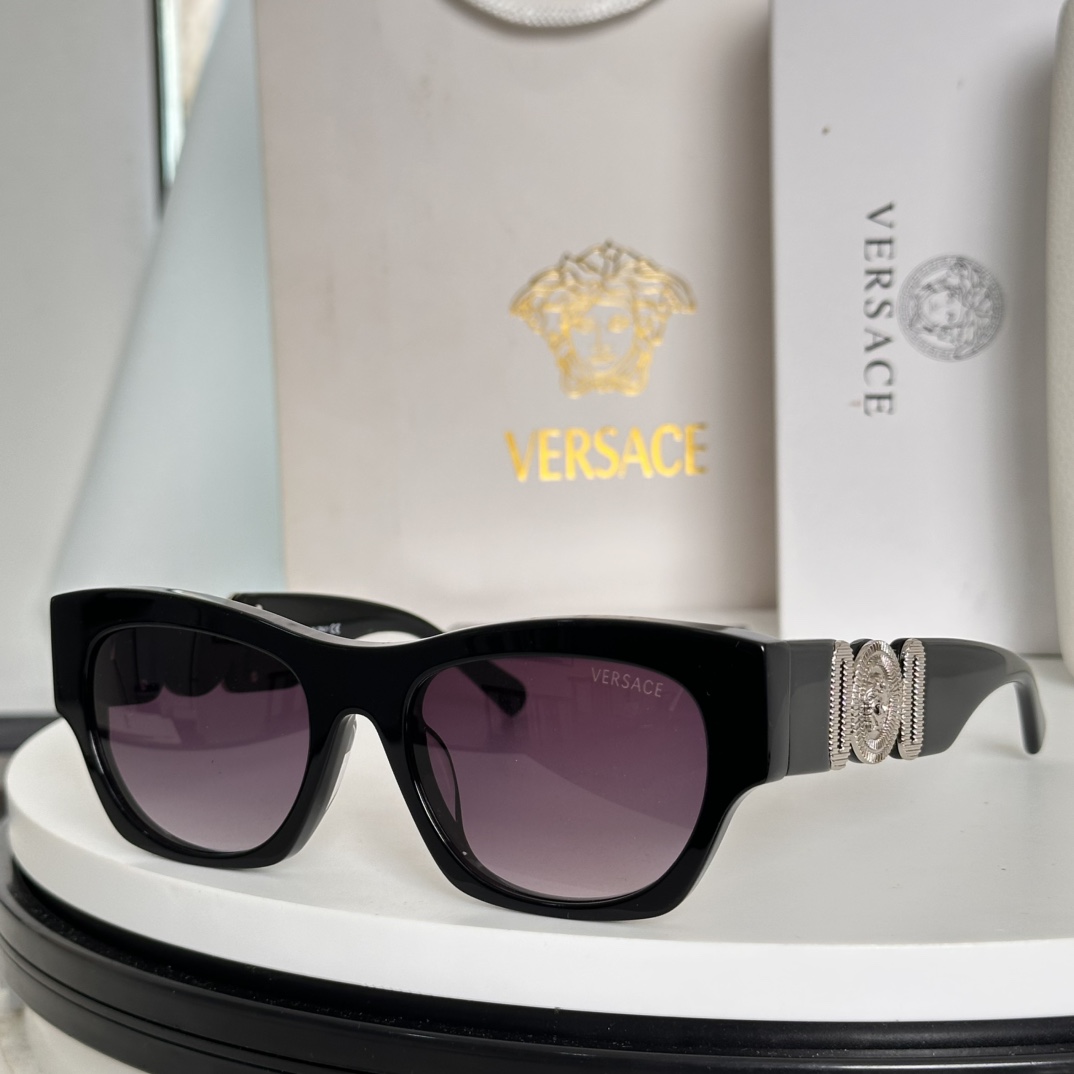  ‼️𝙑𝙀𝙍𝙎𝘼𝘾*范思*新品太阳镜官网同步原版一比一VE4479U，SIZE：53口19-145金灿灿