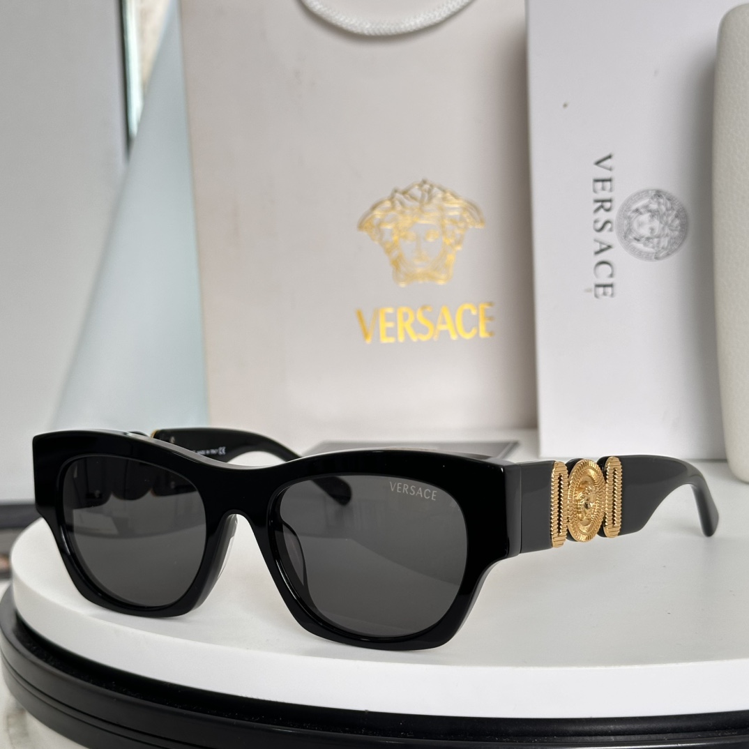  ‼️𝙑𝙀𝙍𝙎𝘼𝘾*范思*新品太阳镜官网同步原版一比一VE4479U，SIZE：53口19-145金灿灿