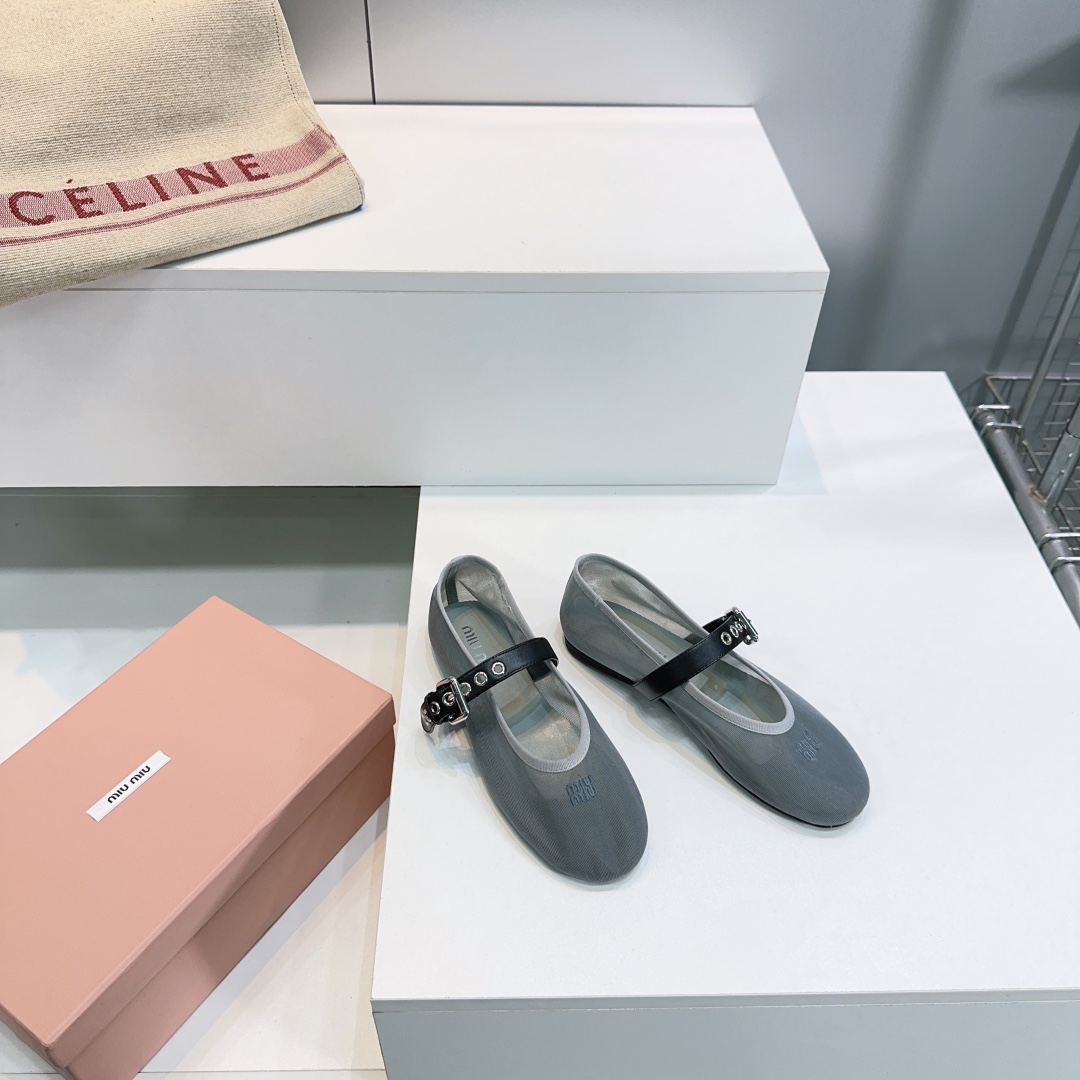 [Miu Miu Women