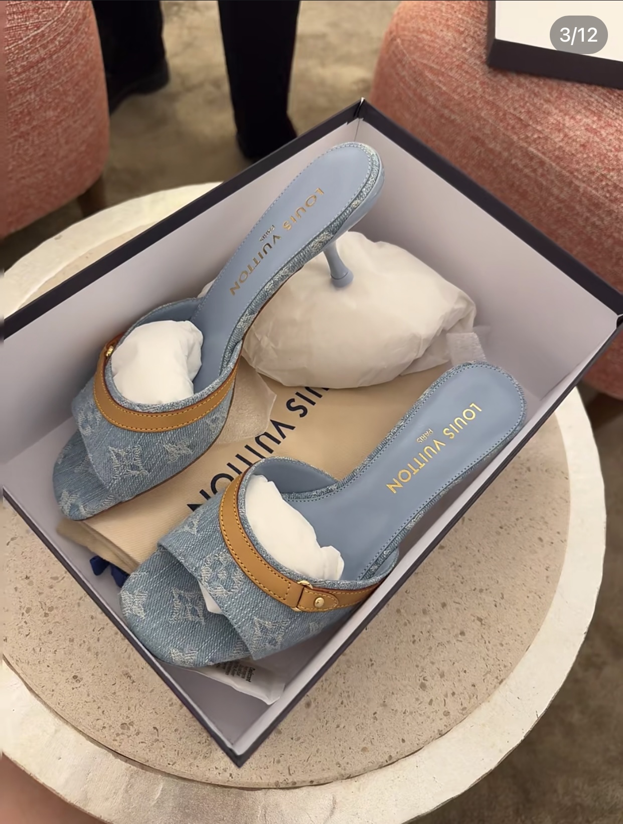 NO:403160,Cabinet pictures, high heels, slippers19860909柜图,高跟鞋拖鞋,high heels,slippers,Women's Shoes