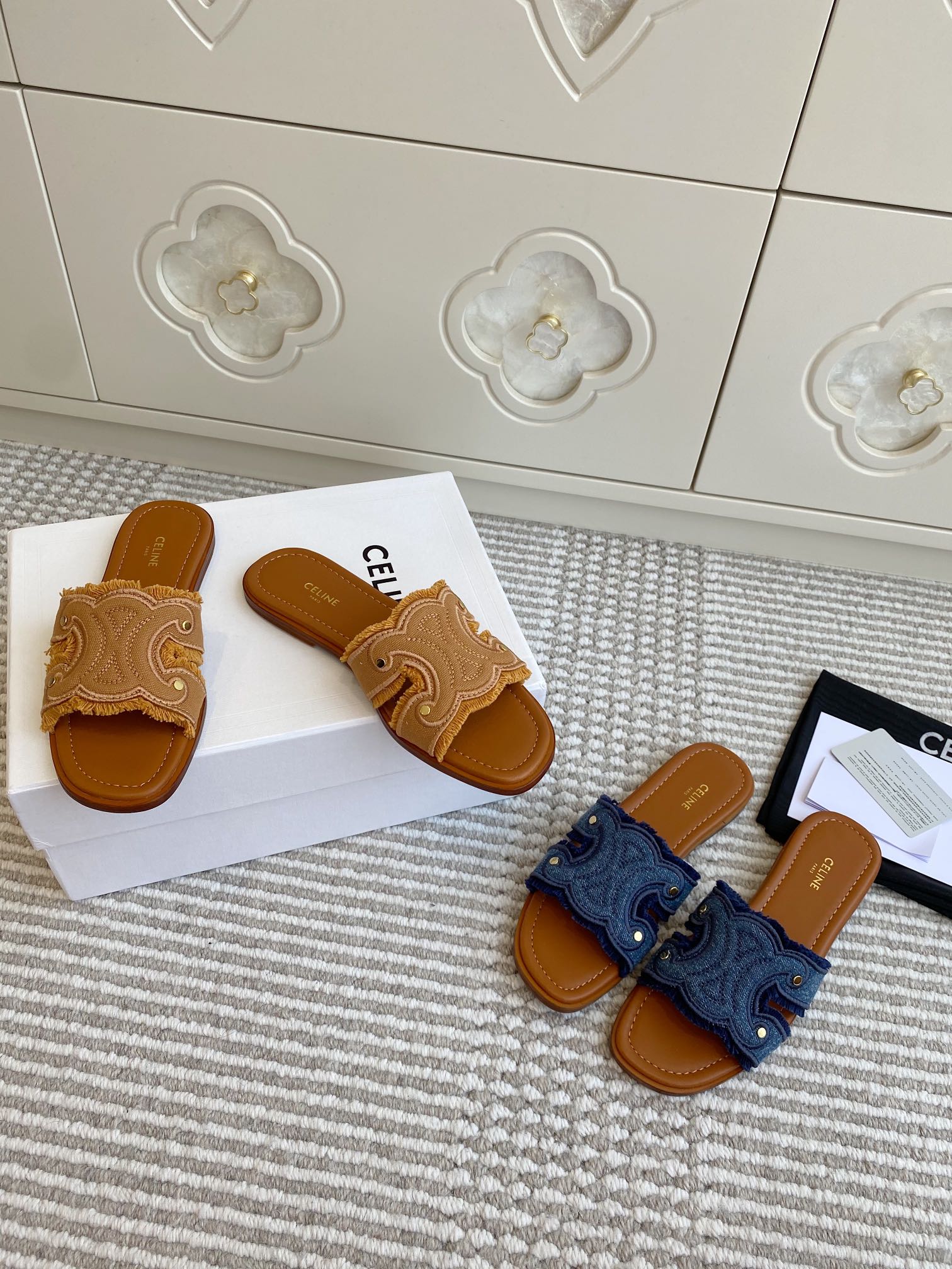 NO:403100,celine Arc de Triomphe denim slippers 35-41, slippers, celine, slippers19860909celine·凯旋门丹宁牛仔拖鞋·35-41,拖鞋,celine,slippers,Women's Shoes