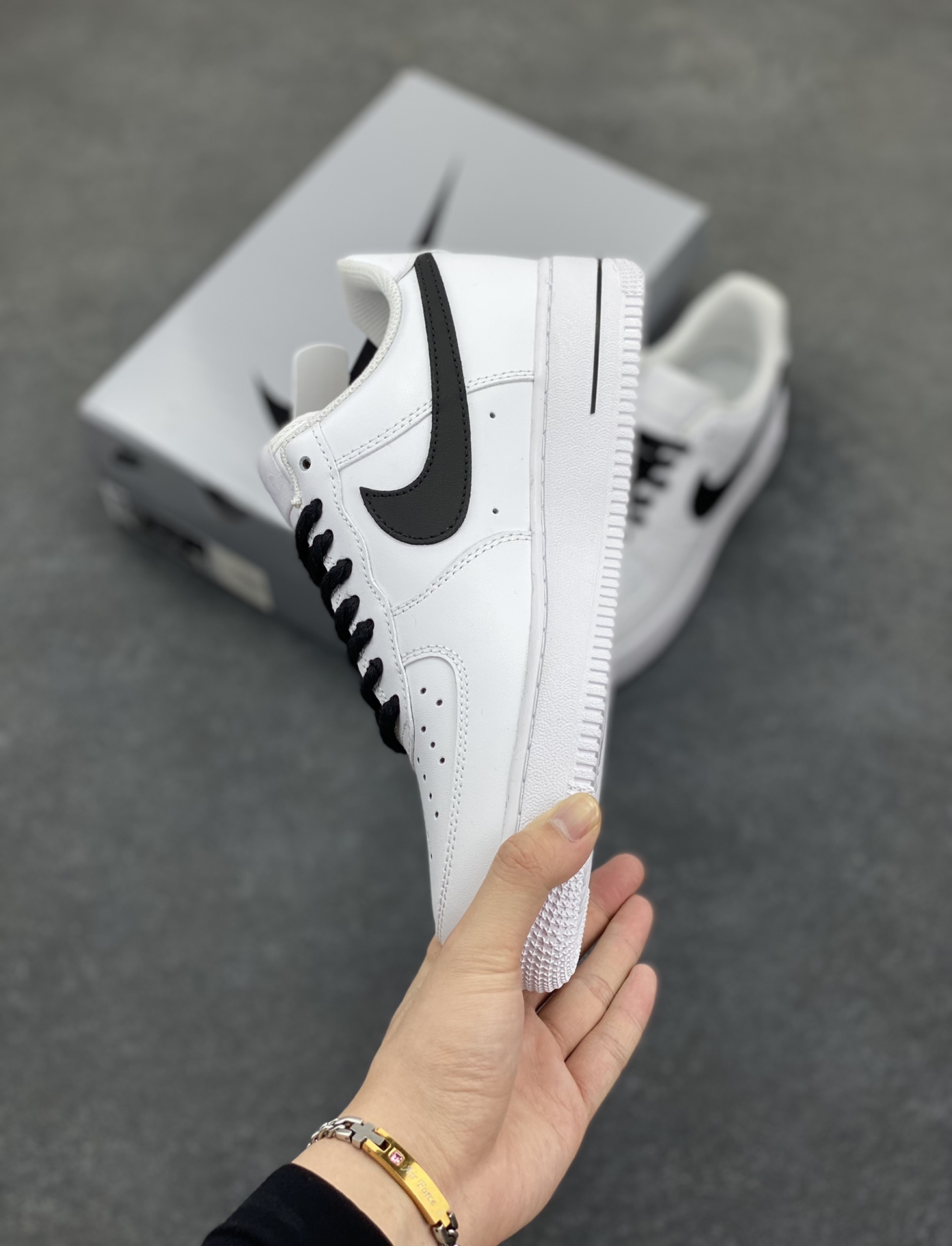 图片[3]-Nike Air Force 1 Low’07 白黑麻绳 空军一号低帮休闲板鞋 定制皮料 定制鞋盒 配件齐全 原楦原纸板 纯正空军版型 内置全掌气垫 货号：ZH0316-072 尺码：36 36.5 37.5 38 38.5 39 40 40.5 41 42 42.5 43 44 44.5 45-选品中心