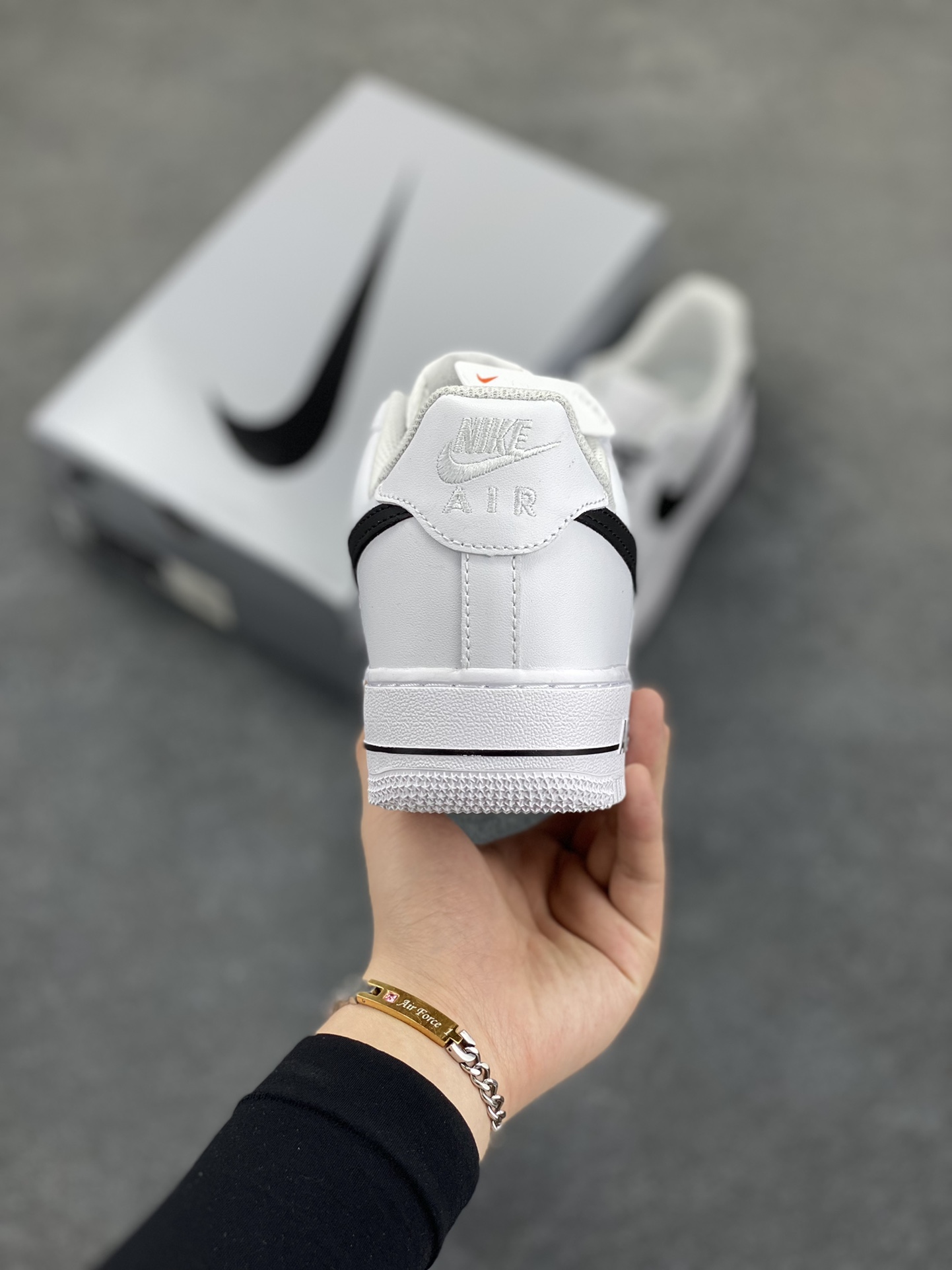 图片[4]-Nike Air Force 1 Low’07 白黑麻绳 空军一号低帮休闲板鞋 定制皮料 定制鞋盒 配件齐全 原楦原纸板 纯正空军版型 内置全掌气垫 货号：ZH0316-072 尺码：36 36.5 37.5 38 38.5 39 40 40.5 41 42 42.5 43 44 44.5 45-选品中心