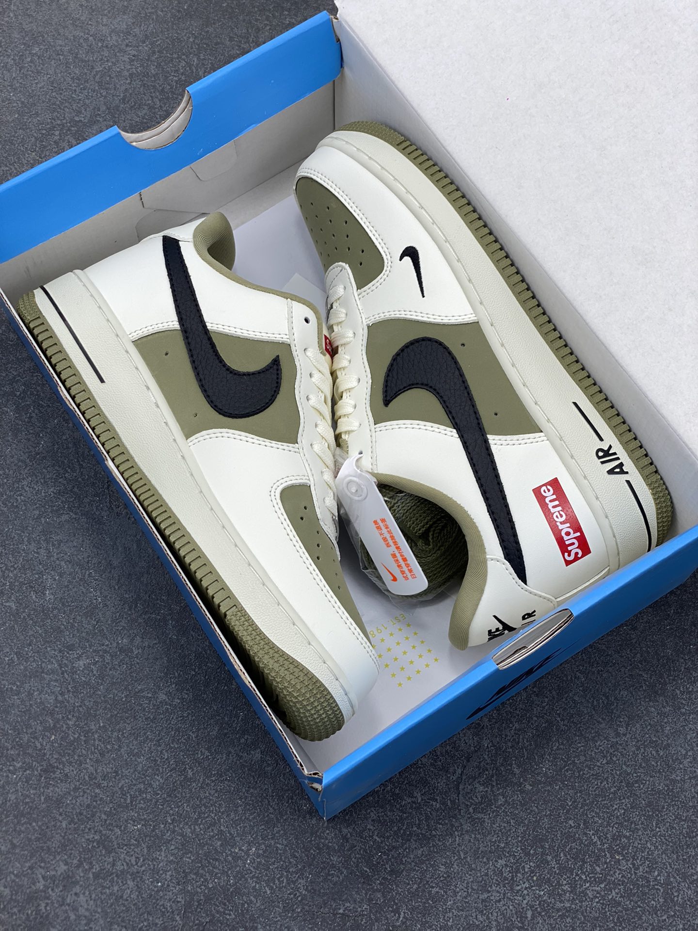 图片[9]-NIke Air Force 1 \’07 Low “Supreme联名–米军绿”空军一号 低帮 运动鞋 休闲鞋 折边针车 工艺难度大 原楦头原纸板 原装鞋盒 定制五金配件 内置全掌气垫 原厂鞋底 货号：CH6336-508 尺码：36 36.5 37.5 38 38.5 39 40 40.5 41 42 42.5 43 44 44.5 45-选品中心