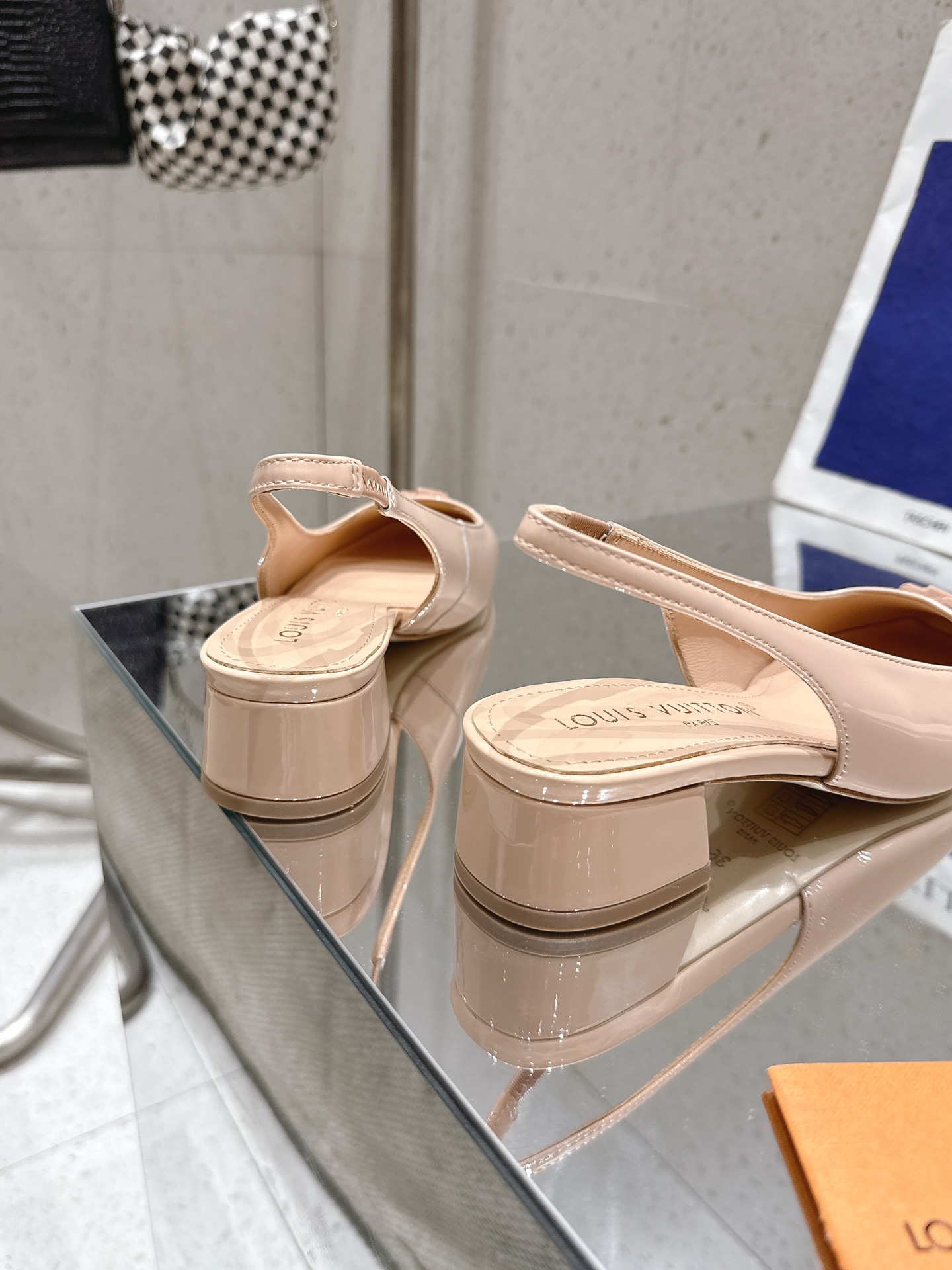 “🅿️6962025 L.R. Morning & Spring Collection: New Network Series with Synchronized Updates & V Logo Design” - 图片 7