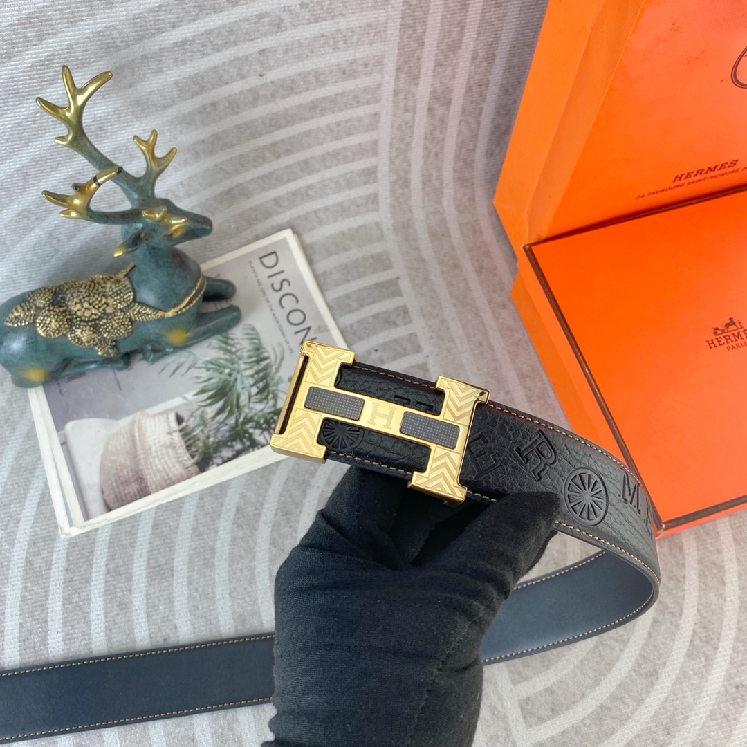爱马仕💕 特种皮腰带系列 ，原厂五金精品不锈钢扣，手感柔软舒适 宽3.8CM。