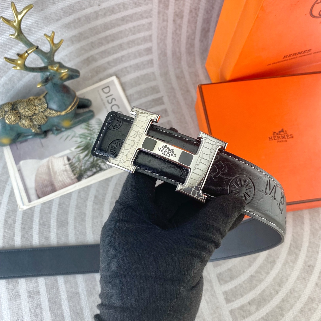 爱马仕💕 特种皮腰带系列 ，原厂五金精品不锈钢扣，手感柔软舒适 宽3.8CM。