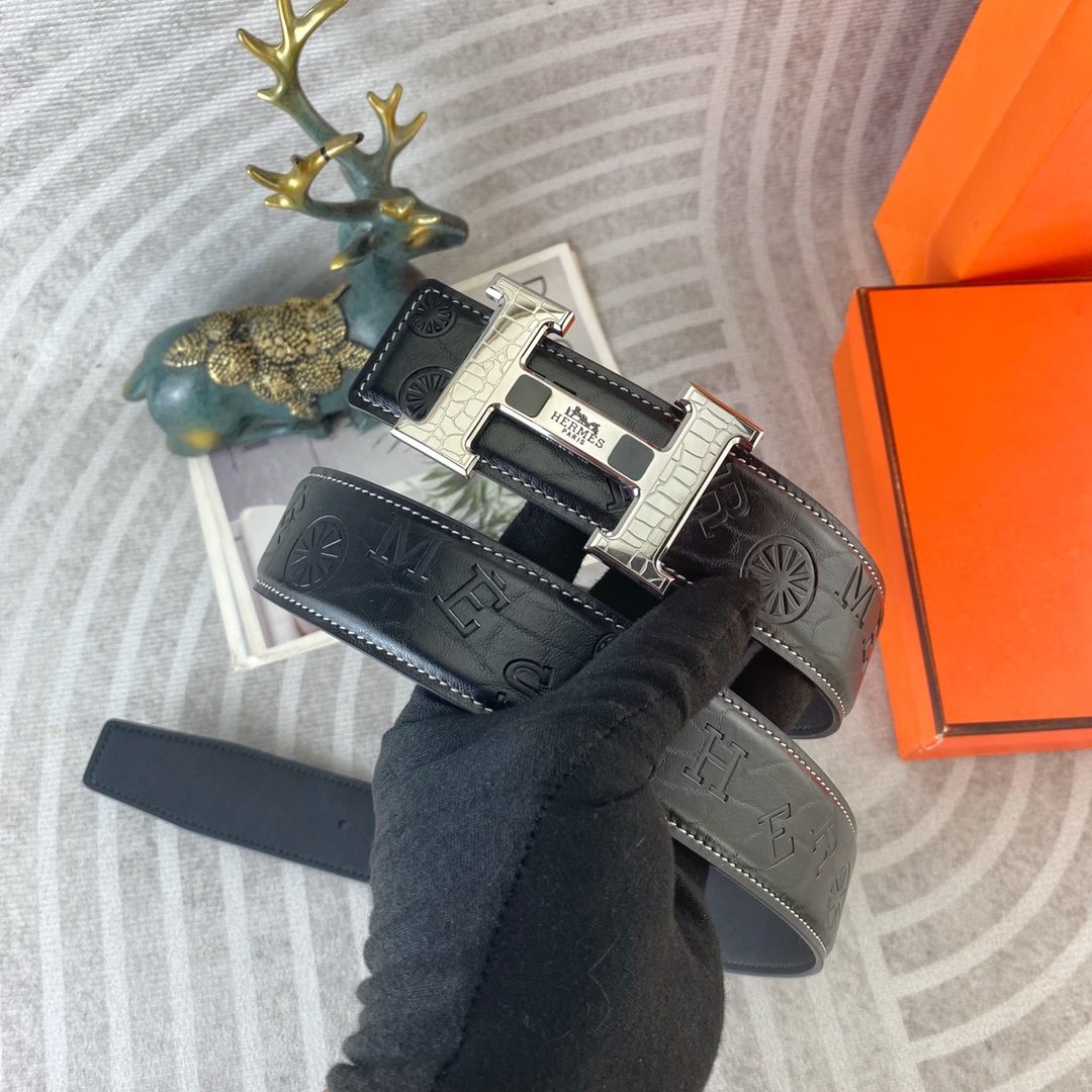 爱马仕💕 特种皮腰带系列 ，原厂五金精品不锈钢扣，手感柔软舒适 宽3.8CM。