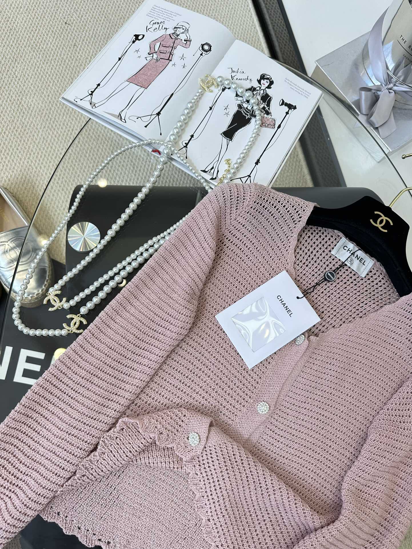 Chanel Knit Cardigan: Lightweight, Breathable, and Stylish - Perfect for Summer 8 i1747325862 1266 6